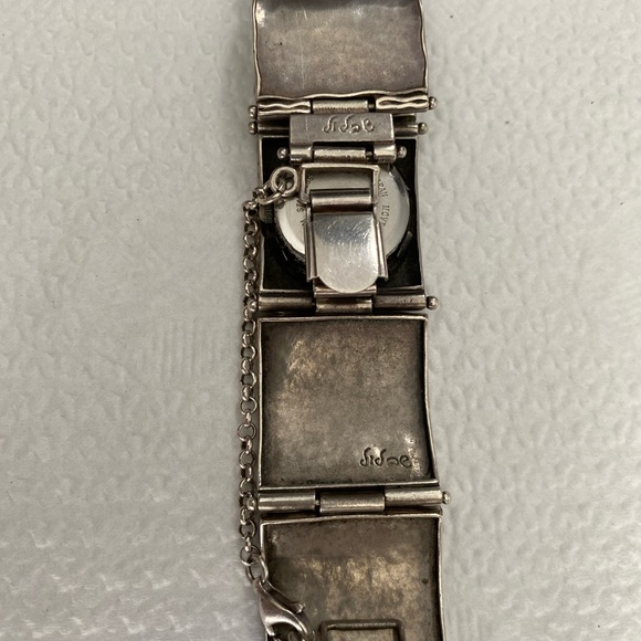 Hammered sterling silver watch - Picture 2 of 2